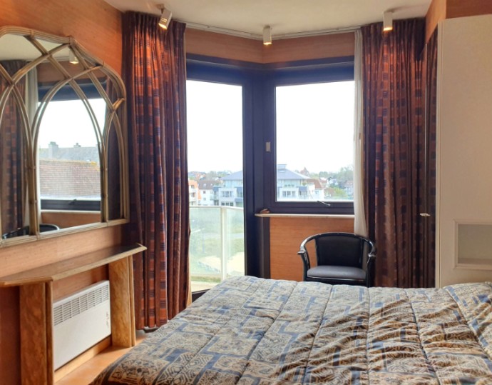 Appartement de 2 chambres à coucher avec vue frontale sur la mer, situé dans un endroit unique
